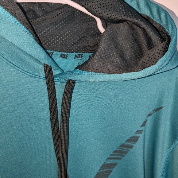 Nike therma fit hoodie sweatshirt teal and black swoosh - Picture 3 of 4